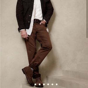 Men’s Banana Republic Travel Jean | 35x32 Athletic Fit | Brown